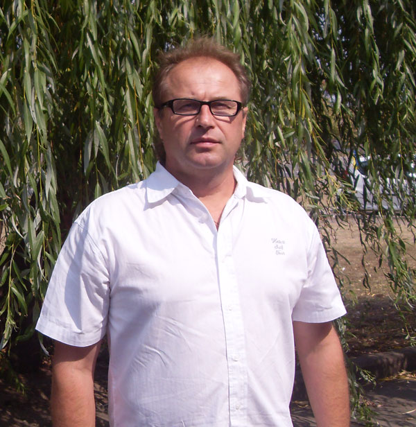 Василь Безрідний