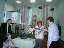 2014-03-14-podarki-01-reabil-podol-small