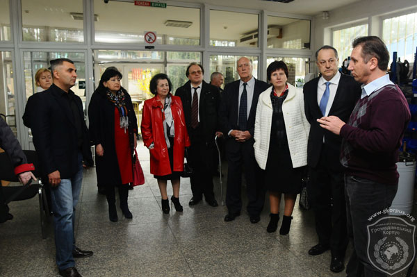 Розширюємо зв’язки з виробниками 