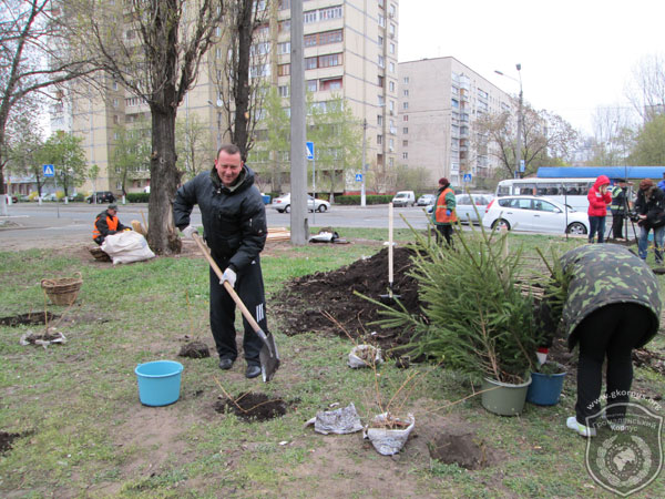 «Громадянський Корпус» взяв участь у благоустрої Дарницького району