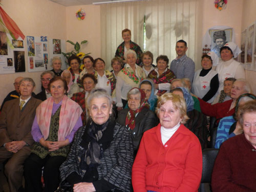 Друзі "Громадянського Корпусу" вітали ветеранів у Подільському районі