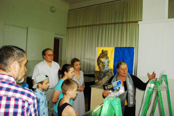 2015 05 27 vystavka lesya 07