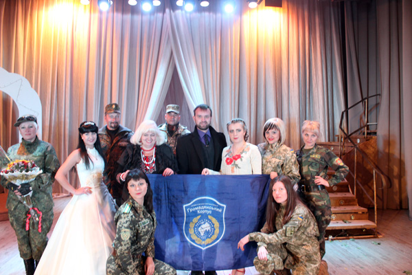 2015 10 12 starobilsk zhinky voiny 01